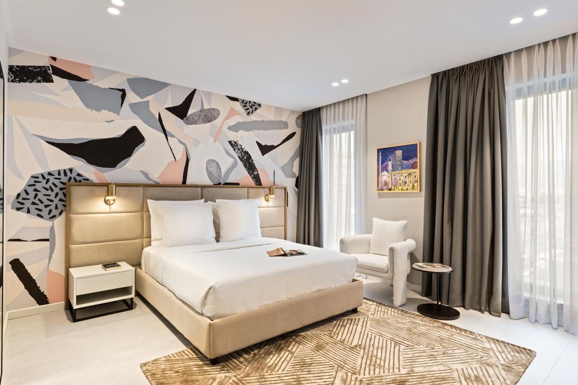 Mercure Tirana Bagian luar foto