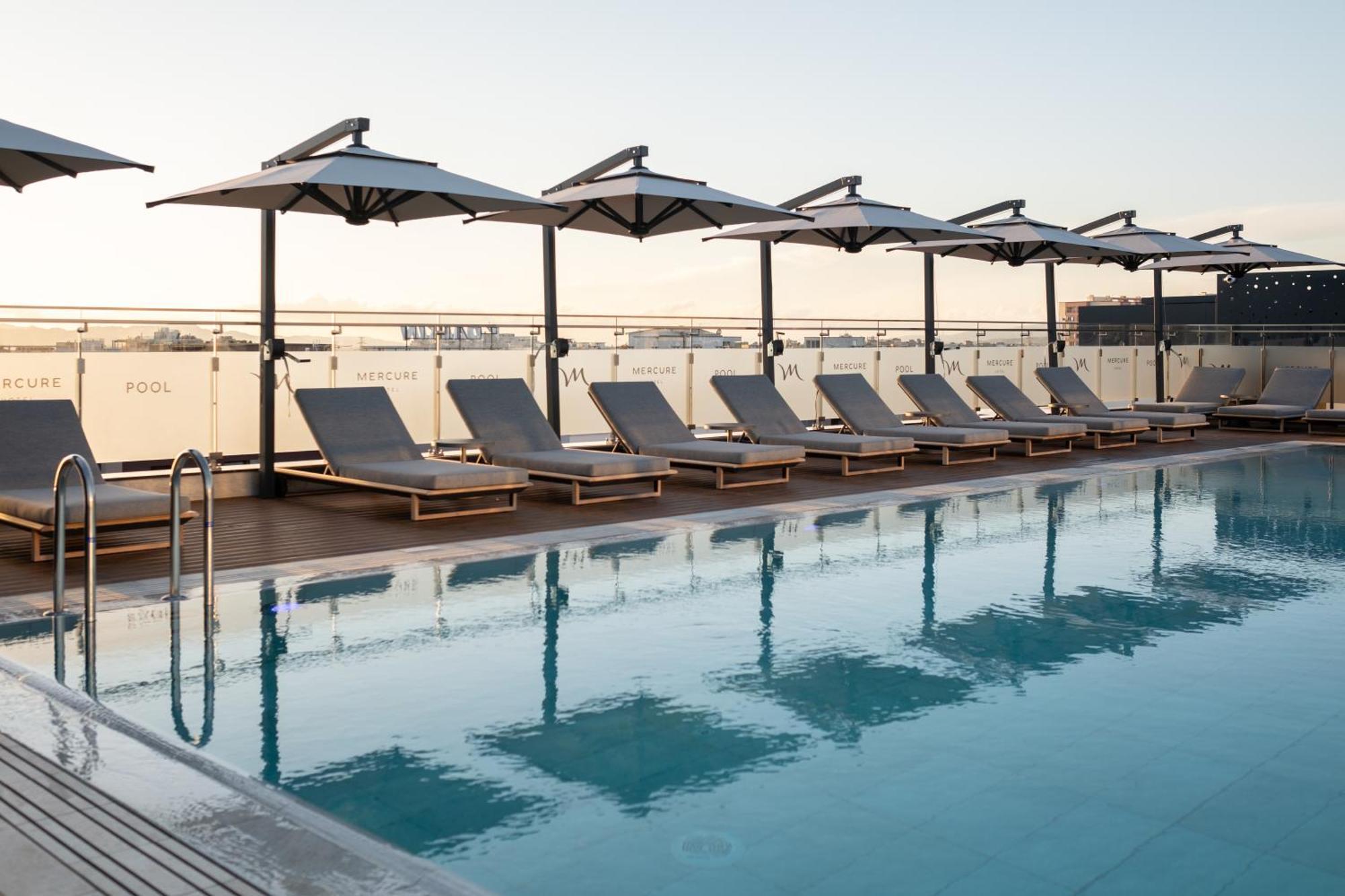 Mercure Tirana Bagian luar foto