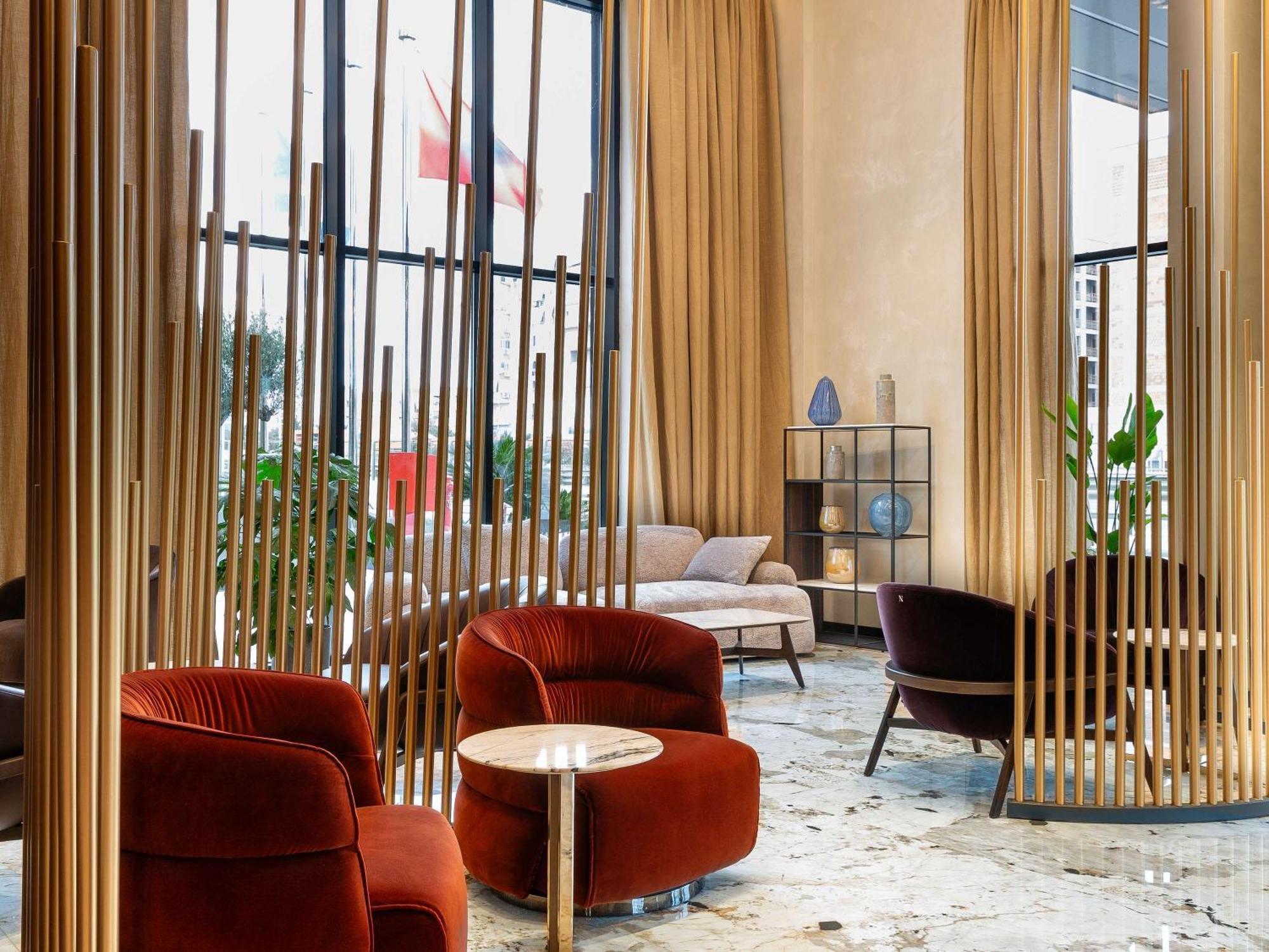 Mercure Tirana Bagian luar foto